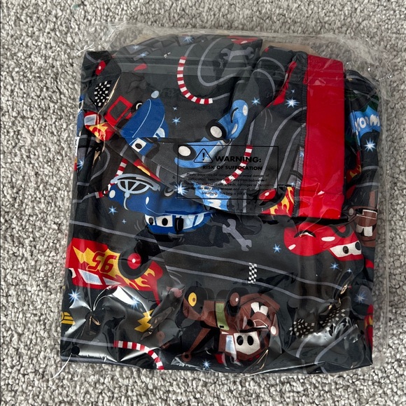 Little sleepies Piston Cup Two-Piece Pajama Set size 4t - Picture 3 of 6